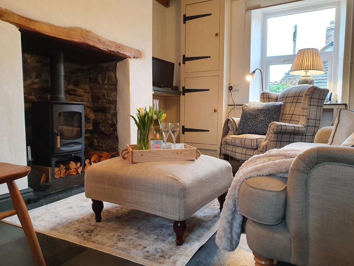Cosy Cottage In Heart Of Llangollen Kültér fotó