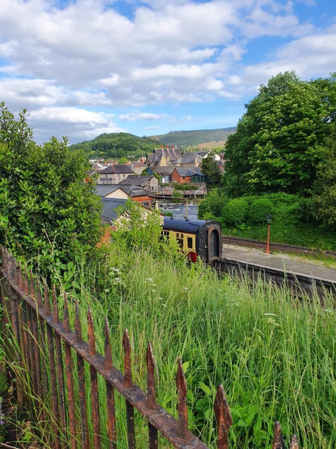 Cosy Cottage In Heart Of Llangollen Kültér fotó